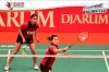 Pia_Zebadiah_dan_Rizki_Amelia__Jaya_Raya__menyambar_bola_tanggung_yang_diberikan_pasangan_Amelia.jpg