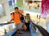 DSCF1161 Fengwei, Jason, Chris & I on escalator to Food Rep.JPG B.jpg